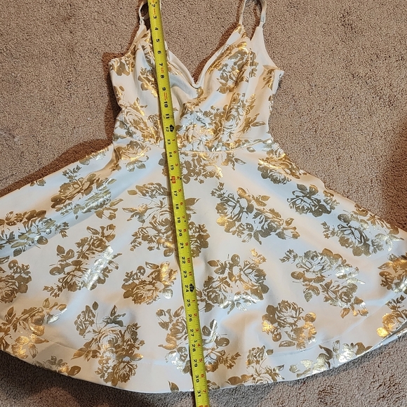 Juniors Cocktail Dress - Picture 7 of 16